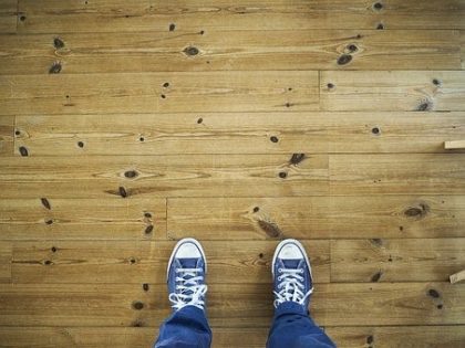 O padrão mais popular de piso flutuante é o com textura de madeira