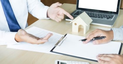 O repasse imobiliário é a possibilidade de fazer a portabilidade do financiamento de um imóvel de um comprador para outro.